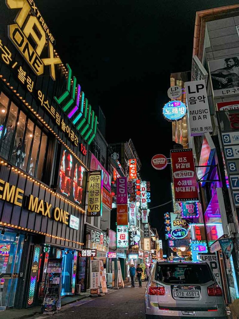Jonggak Avenue of Youth as Points of Interest in Jongno-gu